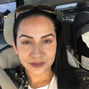 Meet your Posher, Sophia